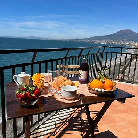 Vip Sul Mare Panzió Castellammare di Stabia Kültér fotó
