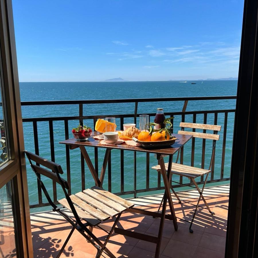 Vip Sul Mare Panzió Castellammare di Stabia Kültér fotó